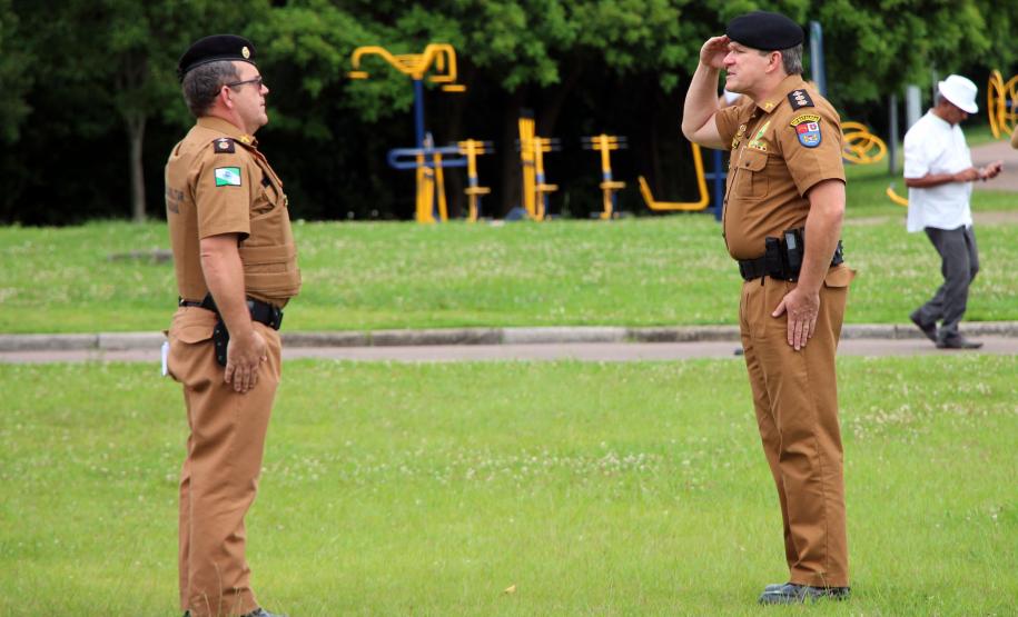 Mais de 240 policiais militares estão atuando na 2ª fase da Operação Todos Por um no bairro Cidade Industrial de Curitiba (CIC)