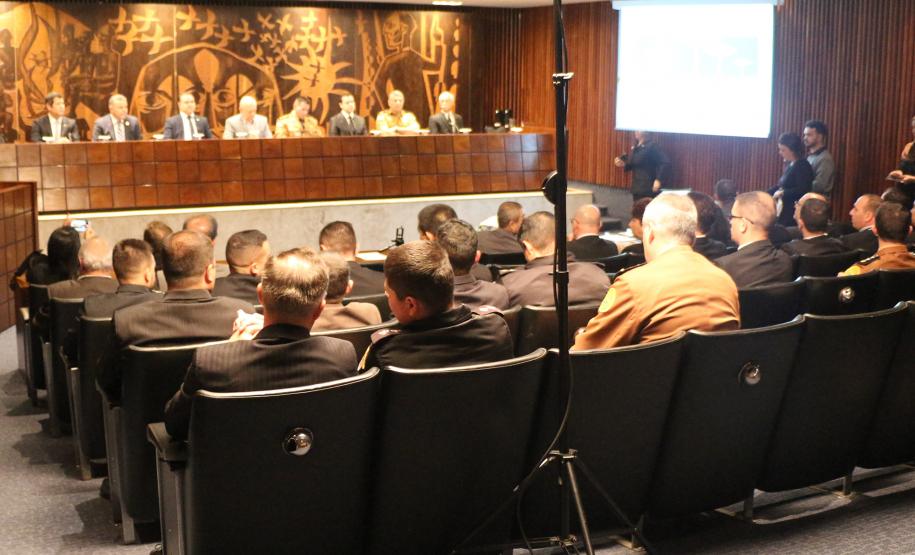 Oficiais da Polícia Militar e do Corpo de Bombeiros participam do II Curso de Assessoria Parlamentar