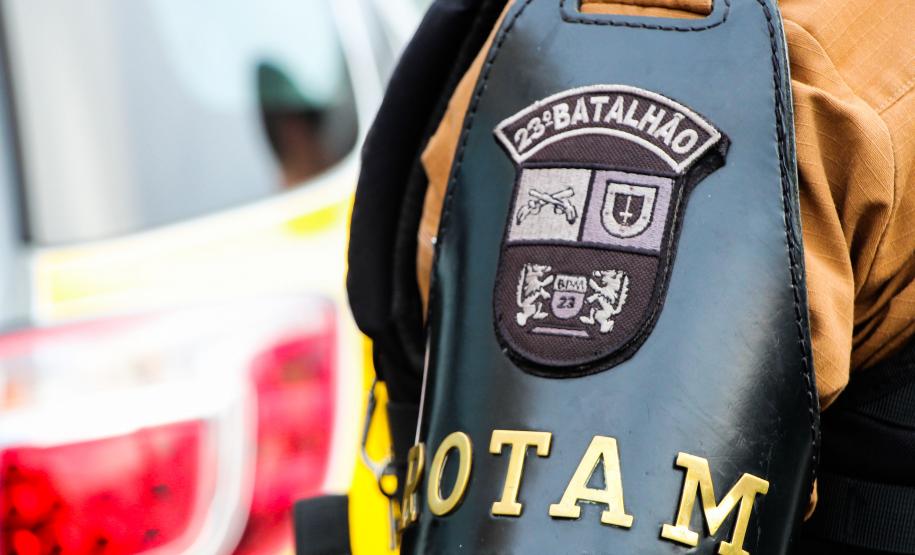 Mais de 240 policiais militares estão atuando na 2ª fase da Operação Todos Por um no bairro Cidade Industrial de Curitiba (CIC)