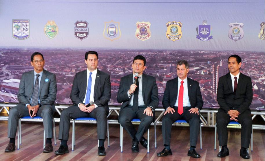 Agenda do ministro Sérgio Moro é acompanhada pelo Comando-Geral da PM, em São José dos Pinhais