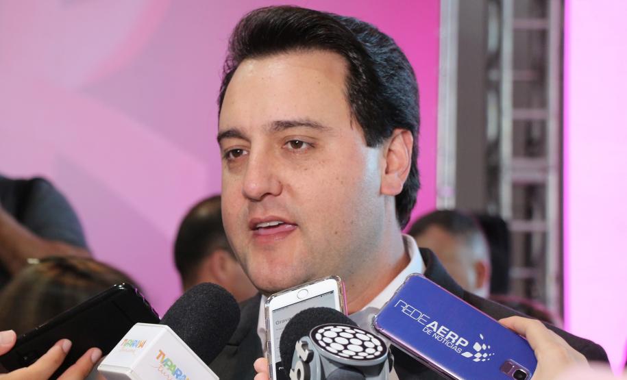 Polícia Militar e Corpo de Bombeiros participam de cerimônia de abertura do Paraná Rosa em Curitiba