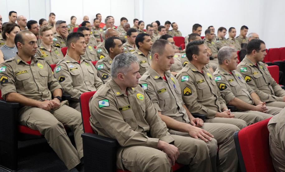 Corpo de Bombeiros inicia as comemorações aos 107 anos da Corporação com culto ecumênico de Ação de Graças em Curitiba
