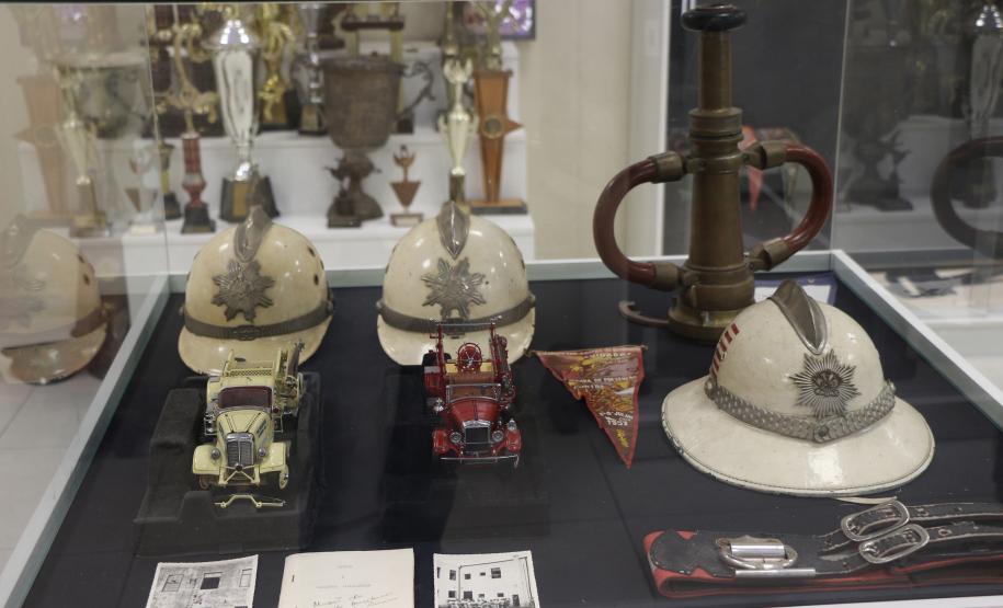 Corpo de Bombeiros inaugura o Centro Histórico e promove encontro da Velha Guarda em comemoração aos 107 anos da Corporação