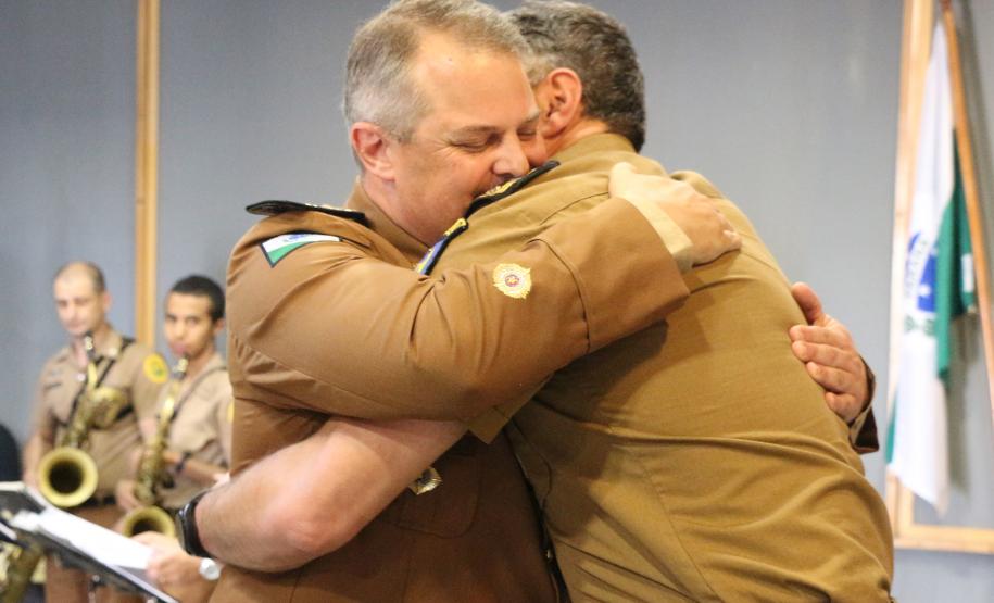 Diretoria de Desenvolvimento Tecnológico e Qualidade recebe novo chefe durante solenidade em Curitiba