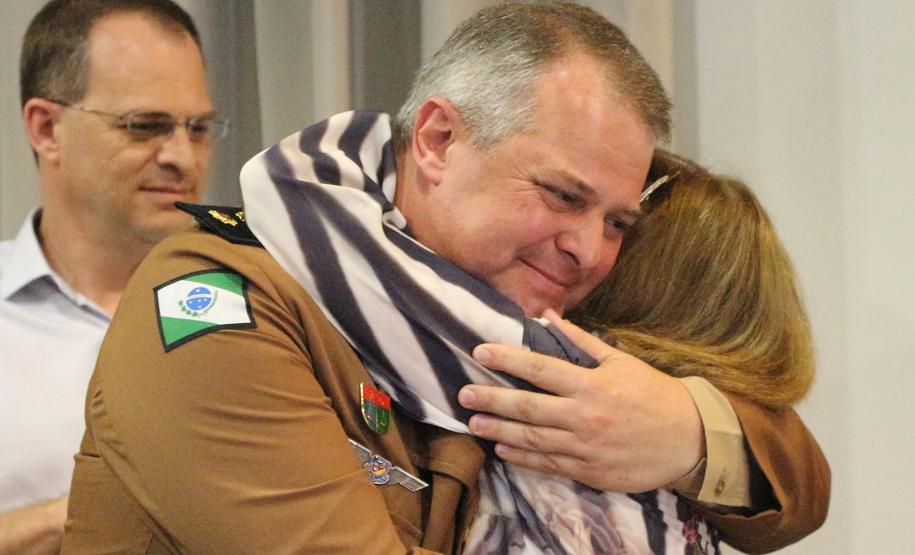 Diretoria de Desenvolvimento Tecnológico e Qualidade recebe novo chefe durante solenidade em Curitiba