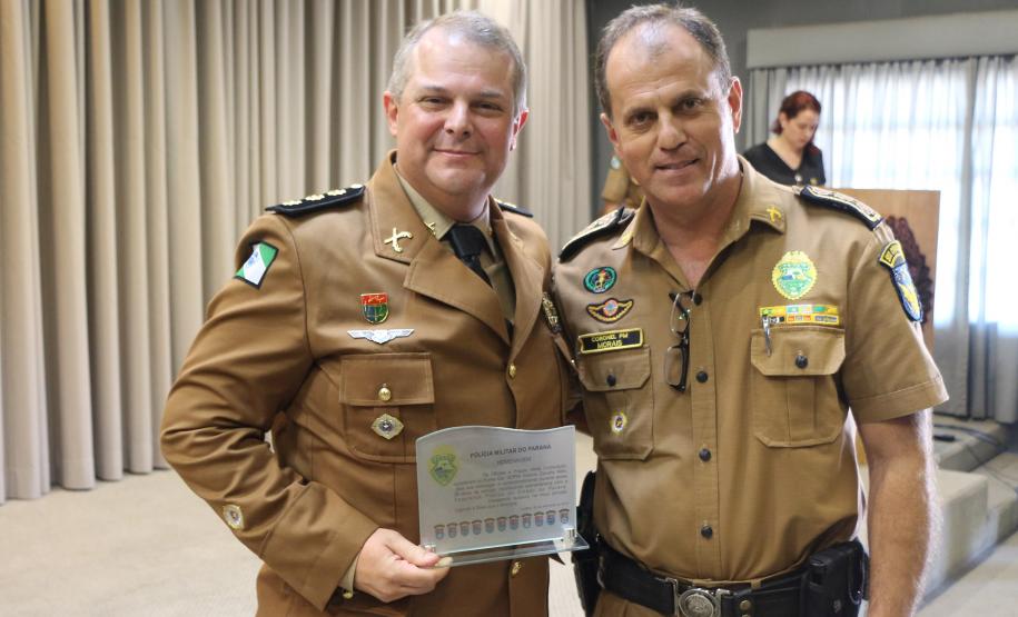 Diretoria de Desenvolvimento Tecnológico e Qualidade recebe novo chefe durante solenidade em Curitiba