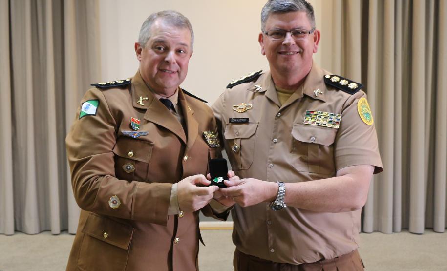 Diretoria de Desenvolvimento Tecnológico e Qualidade recebe novo chefe durante solenidade em Curitiba