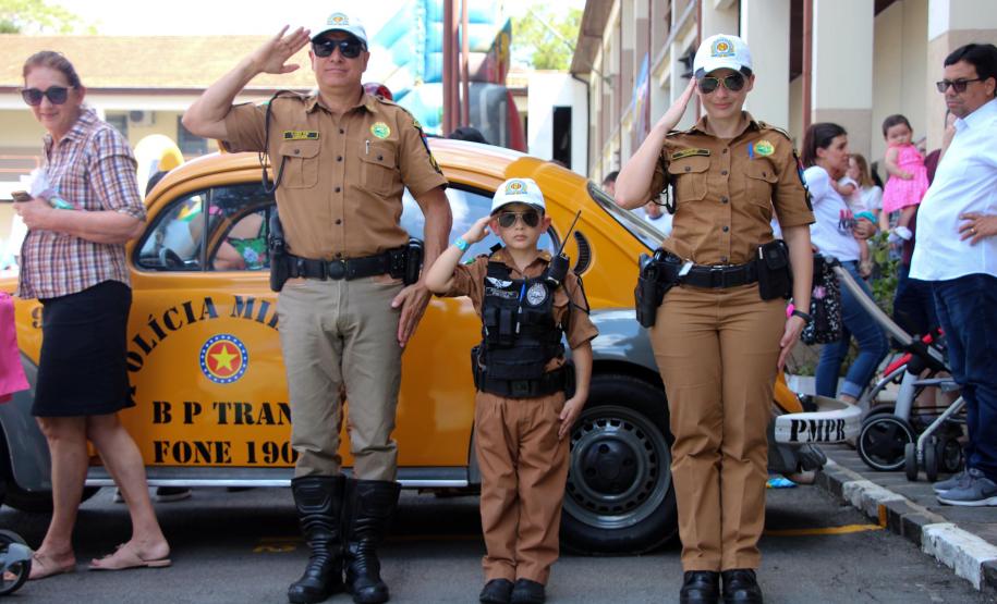 Dia das Crianças da PM no Quartel do Comando-Geral leva alegria, brincadeiras e brindes para 700 crianças