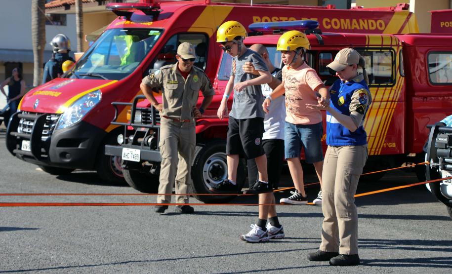Dia das Crianças da PM no Quartel do Comando-Geral leva alegria, brincadeiras e brindes para 700 crianças