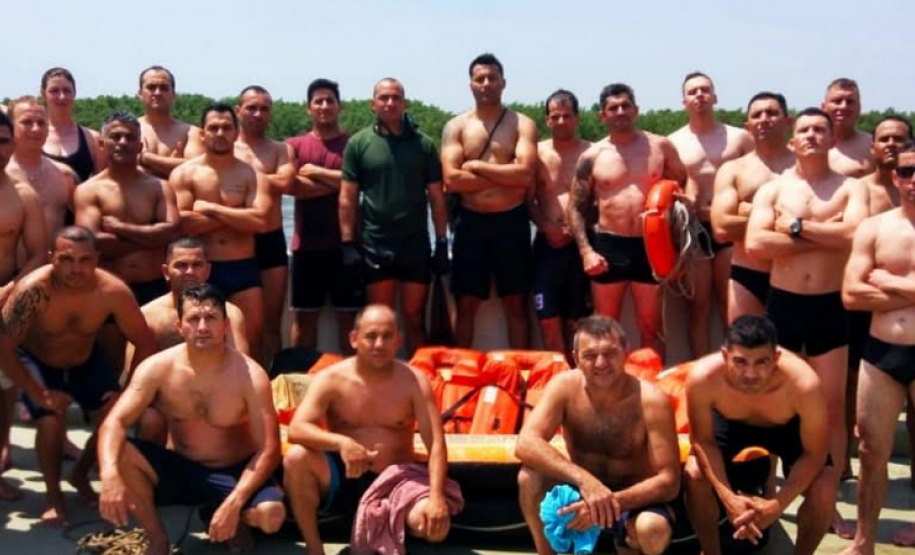 Policiais militares do 9° BPM concluem curso de Habilitação para Condução de Embarcações de Estado no Serviço Público, em Paranaguá (PR)