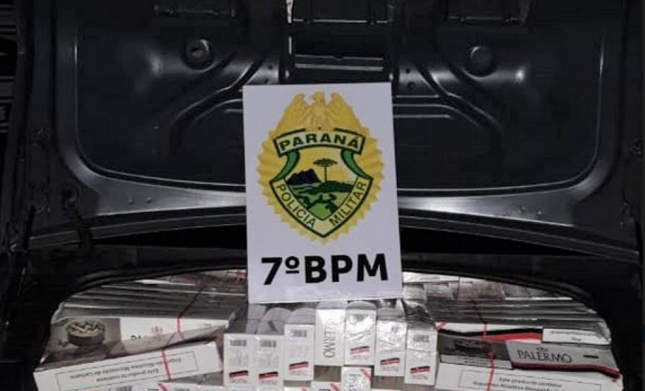 Após acompanhamento tático, PM apreende veículo com cigarros contrabandeados em Tapejara (PR)