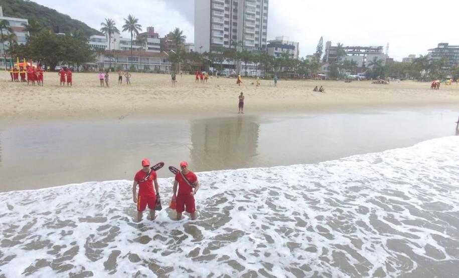 Corpo de Bombeiros seleciona 33 candidatos para o Curso de Capacitação de Guarda-Vidas Civis