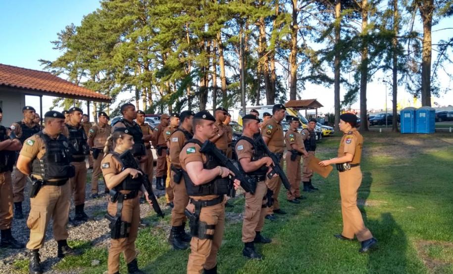 PM reforça policiamento em Fazenda Rio Grande durante a Fazenda Natal Fest