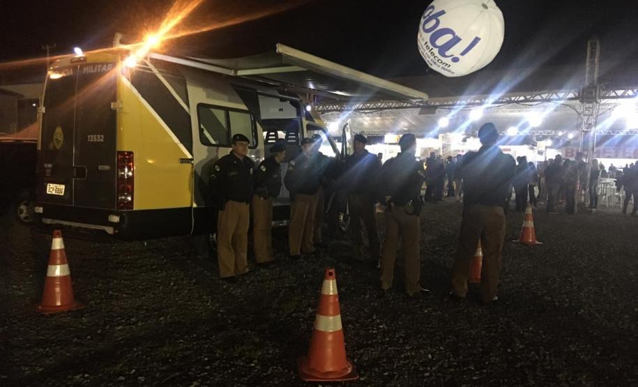 PM reforça policiamento em Fazenda Rio Grande durante a Fazenda Natal Fest