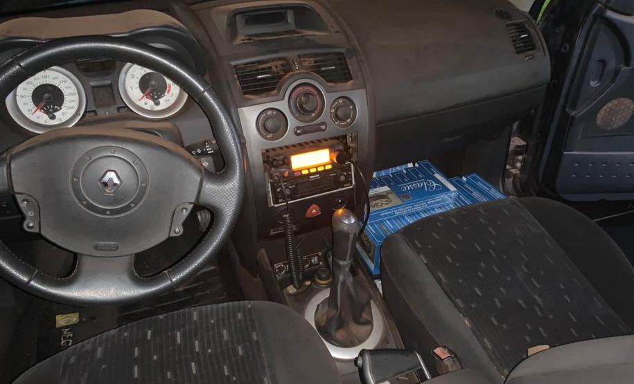 Policiaisrodoviários apreendem 10 mil maços de cigarros contrabandeados no Oeste doestado