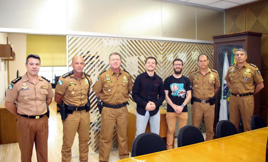 Organizador do Outubro Rosa Curitiba se reúne com o Comandante-Geral da PM e agradece o apoio ao evento que arrecadou R$ 400 mil para o Hospital Erasto Gaertner