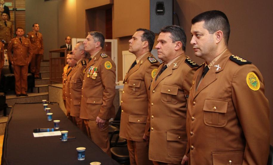 Com entrega de medalhas, o Centro de Educação Física e Desportos da PM comemora 28 anos de criação em Curitiba