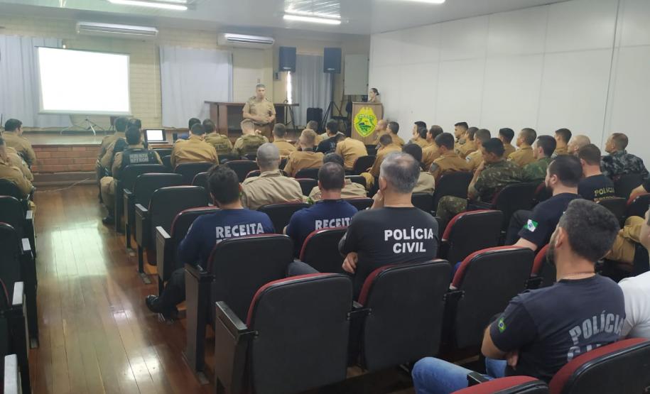 Policiais e agentes iniciam o Curso de Unidades Especializadas de Fronteira em Marechal Cândido Rondon (PR)