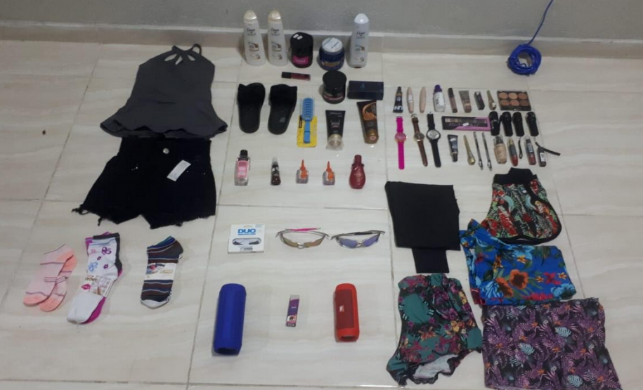 m ações diferentes, PM recupera objetos furtados e prende homem foragido de Penitenciária no Norte Pioneiro do estado