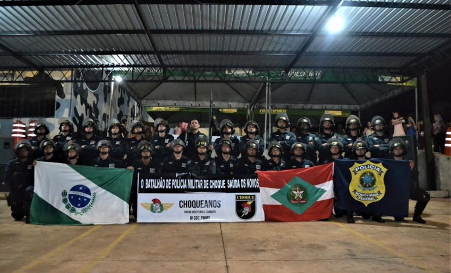 Policiais militares de Cianorte (PR) concluem curso de Operações de Choque em Campo Grande (MS)