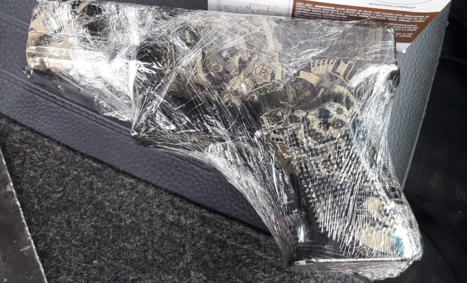 Operação Libertatem resulta na apreensão de duas armas de fogo e quase 200 buchas de cocaína no Litoral do estado