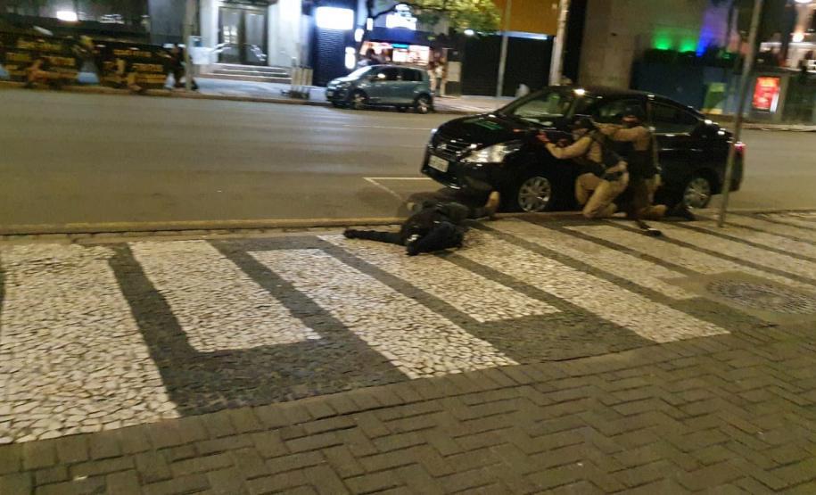 RONE simula roubo a banco no Centro de Curitiba; exercício faz parte do III Curso da unidade