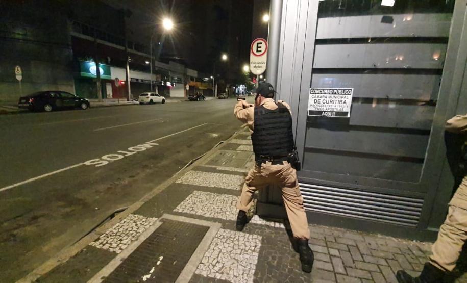 RONE simula roubo a banco no Centro de Curitiba; exercício faz parte do III Curso da unidade