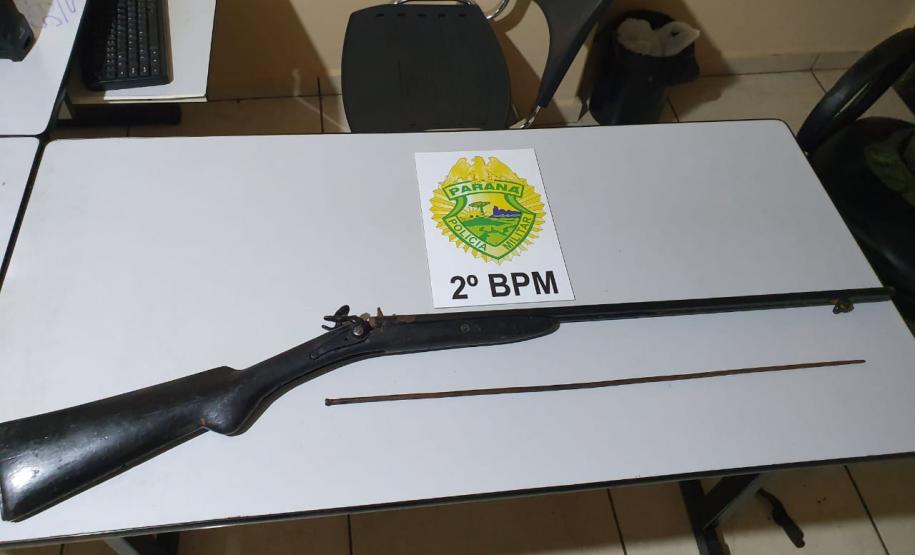 PM apreende drogas, armas e recupera eletroeletrônicos em situações distintas no Norte do estado