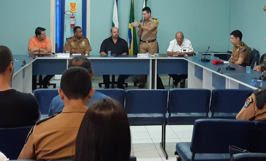 Operação Verão: diversas autoridades se reúnem Rico para discussão de seus detalhes em Porto, no Noroeste do Paraná