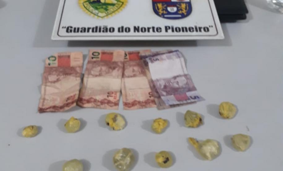 PM encaminha três, apreende drogas e recupera motocicleta no Norte Pioneiro do estado