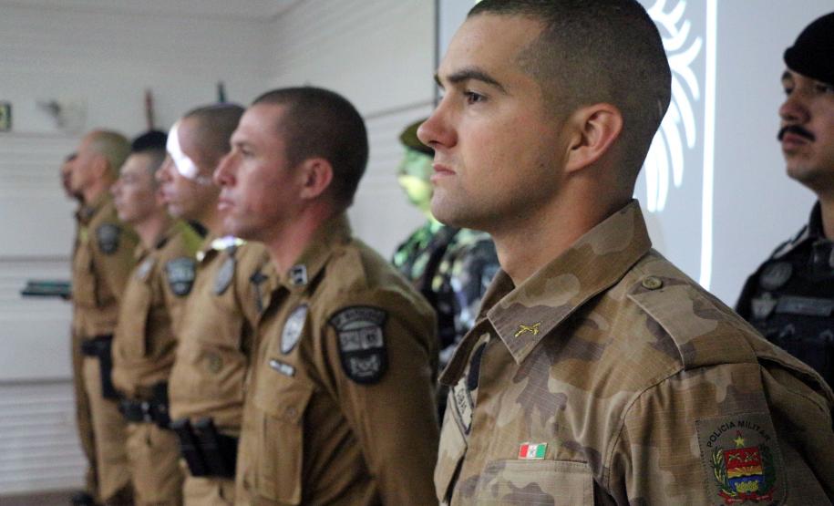 PM forma 35 policiais do Paraná e de Santa Catarina no Curso de Controle de Distúrbios Civis durante solenidade em Curitiba