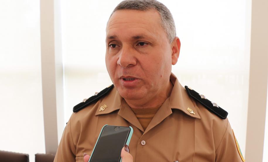 Banda da PM homenageia Comandante-Geral com música e comemora promoção de integrantes em solenidade no Palácio do Iguaçu