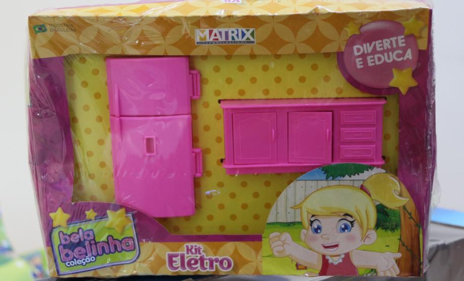 PM arrecada mais de 300 brinquedos e entrega para crianças de diversos bairros de Curitiba