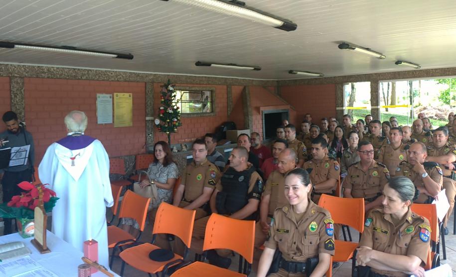 Batalhão da PM de Guarapuava (PR) inaugura capela e dá início a concurso natalino de decoração