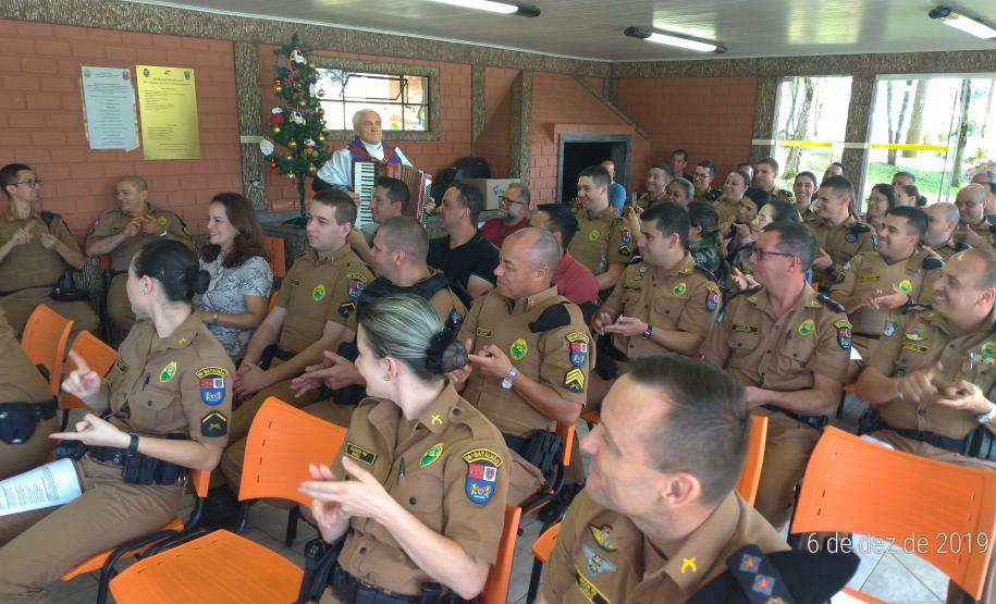 Batalhão da PM de Guarapuava (PR) inaugura capela e dá início a concurso natalino de decoração