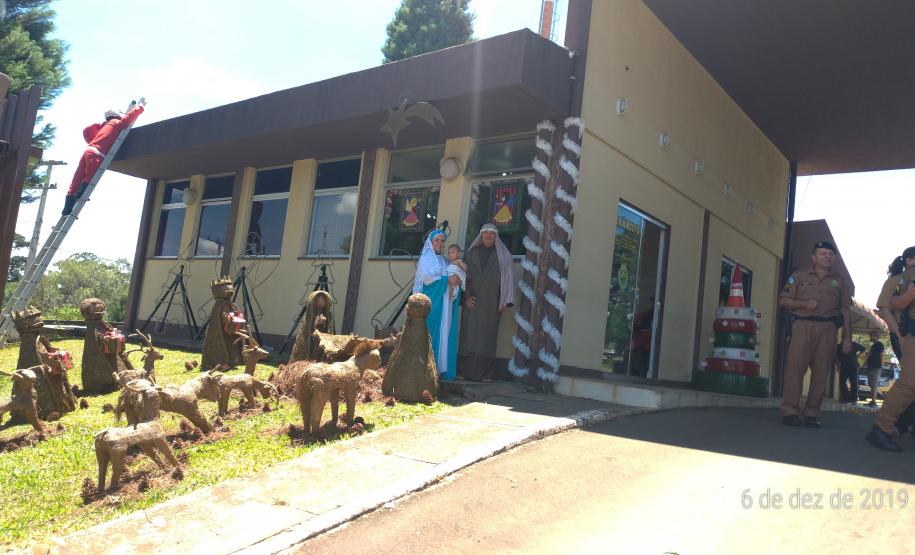 Batalhão da PM de Guarapuava (PR) inaugura capela e dá início a concurso natalino de decoração
