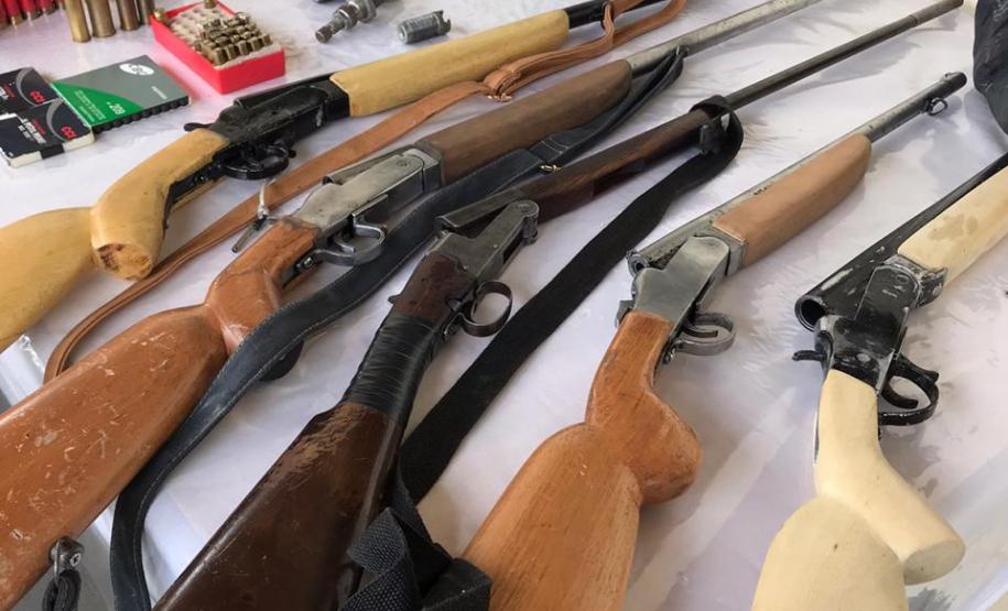 PM cumpre Mandados de Prisão e apreende oito armas de fogo e mais de 160 munições no Noroeste do estado