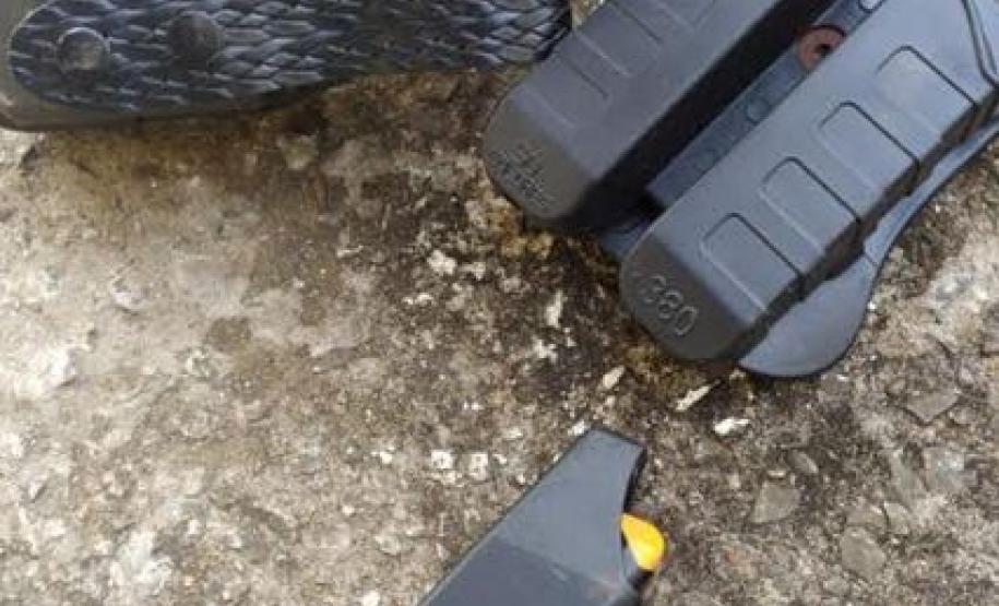 PM recuperam objetos roubados e prende dois homens envolvidos no crime em Londrina, no Norte do estado