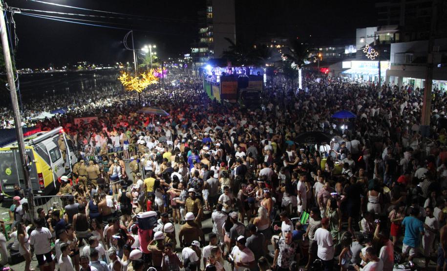 Réveillon 2020 nas praias do Paraná tem menos furtos e casos de perturbação de sossego