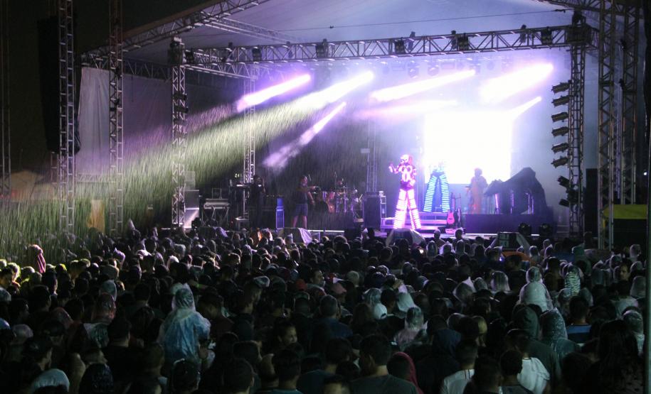 Segurança garante a festa de 27 mil pessoas nos shows gratuitos do Governo do Estado em Matinhos e Guaratuba