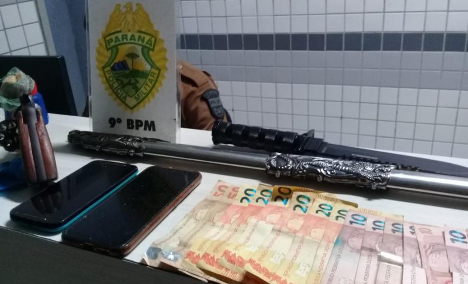 Patrulha do Sossego prende dupla e apreende mais de 80 porções de crack e cocaína em Paranaguá (PR)