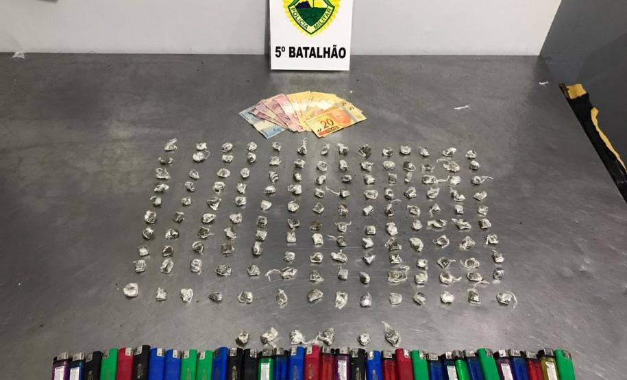 Em situações distintas, três pessoas com envolvimento com o tráfico de drogas são presas em Cambé (PR)