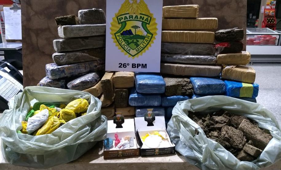Em ocorrências distintas, PM apreende mais de 45 quilos de maconha em Reserva (PR)