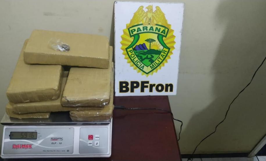 BPFron prende homem que transportava mais de 15 quilos de maconha em ônibus de viagem em Capitão Leônidas Marques (PR)