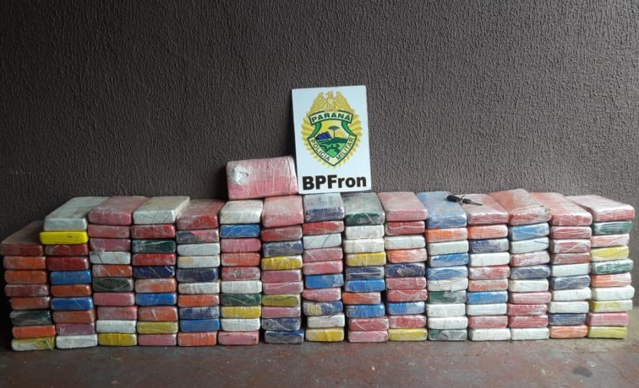 BPFron apreende mais de 400 quilos de cocaína e crack em Foz do Iguaçu (PR)