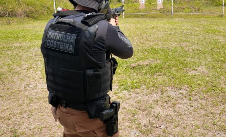 Patrulha Costeira promove curso de capacitação para utilização do Fuzil 7,62 no Litoral do estado