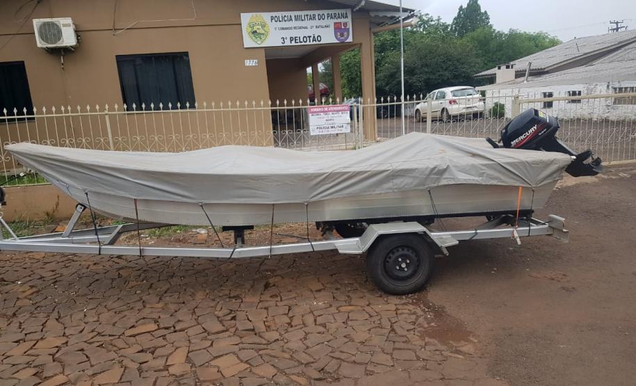 Polícia Ambiental prende homem após pescar peixes nativos no Sudoeste do estado; uma arma de fogo foi apreendida