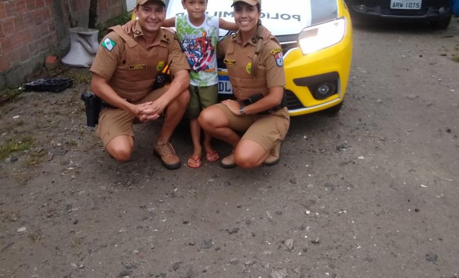 PM participa de aniversário de pequeno fã em Matinhos, no Litoral do Paraná