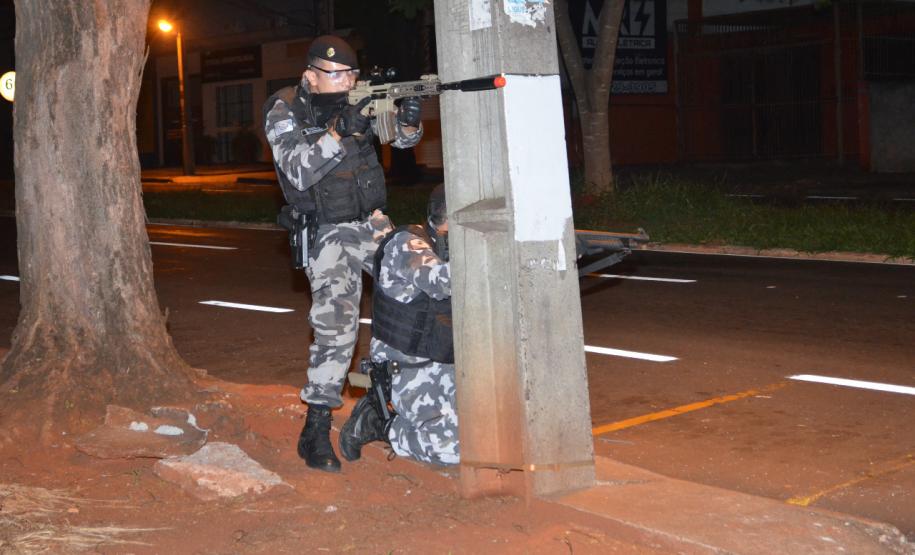 Em Maringá (PR), 4º Batalhão aplica treinamento para intervenção em roubos a banco