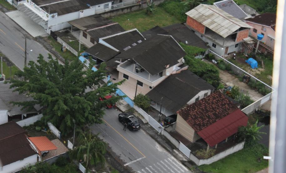 BOPE deflagra operação e cumpre nove mandados de busca e apreensão em Matinhos e Guaratuba